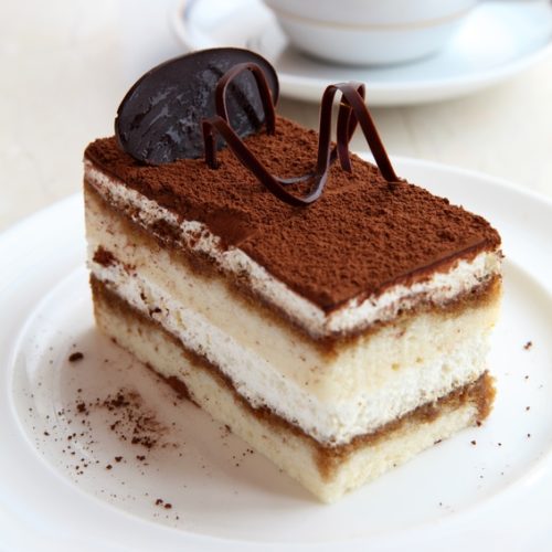 Tiramisu Cake